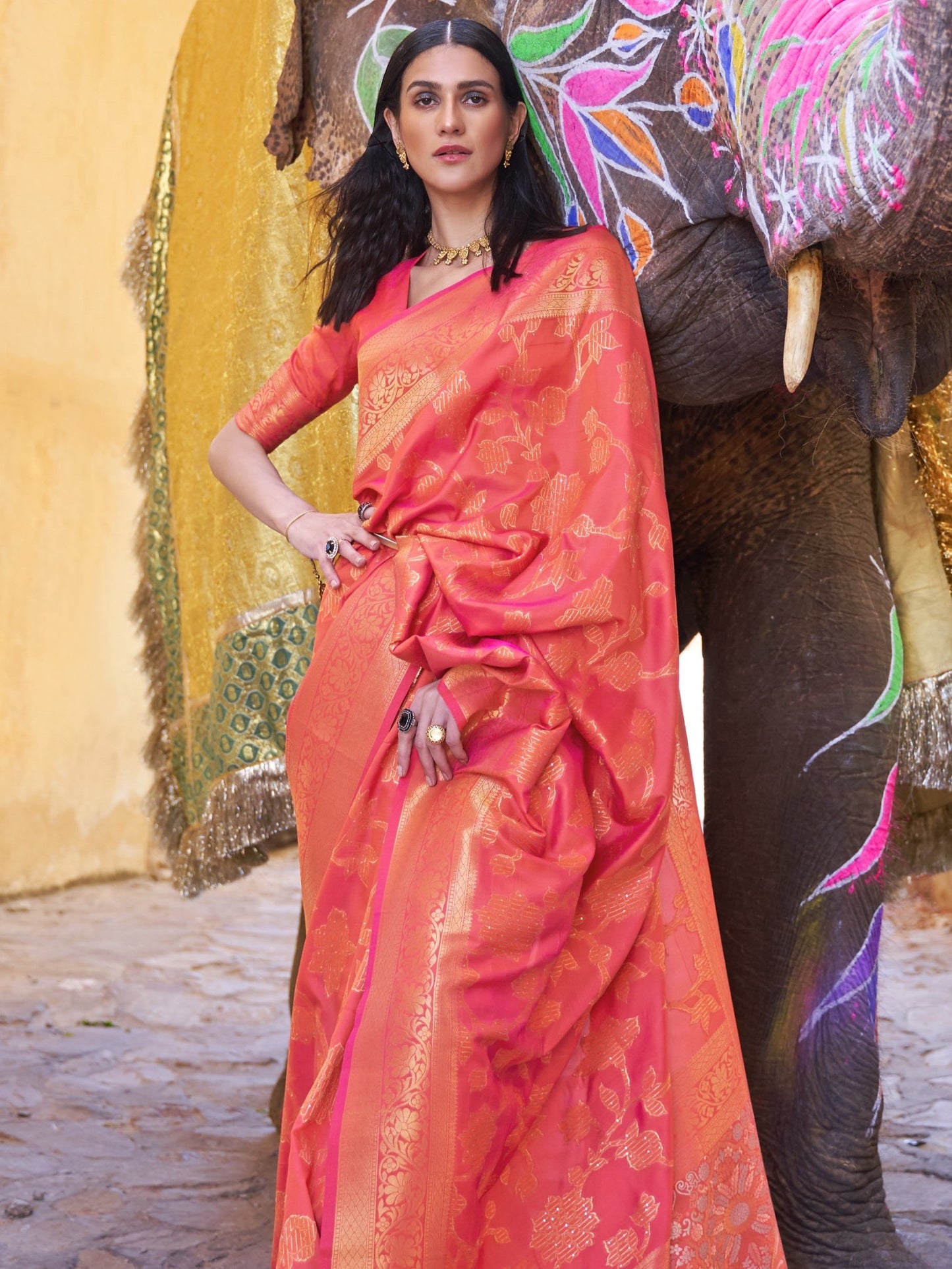 Duel Tone Pink Woven Banarasi Saree