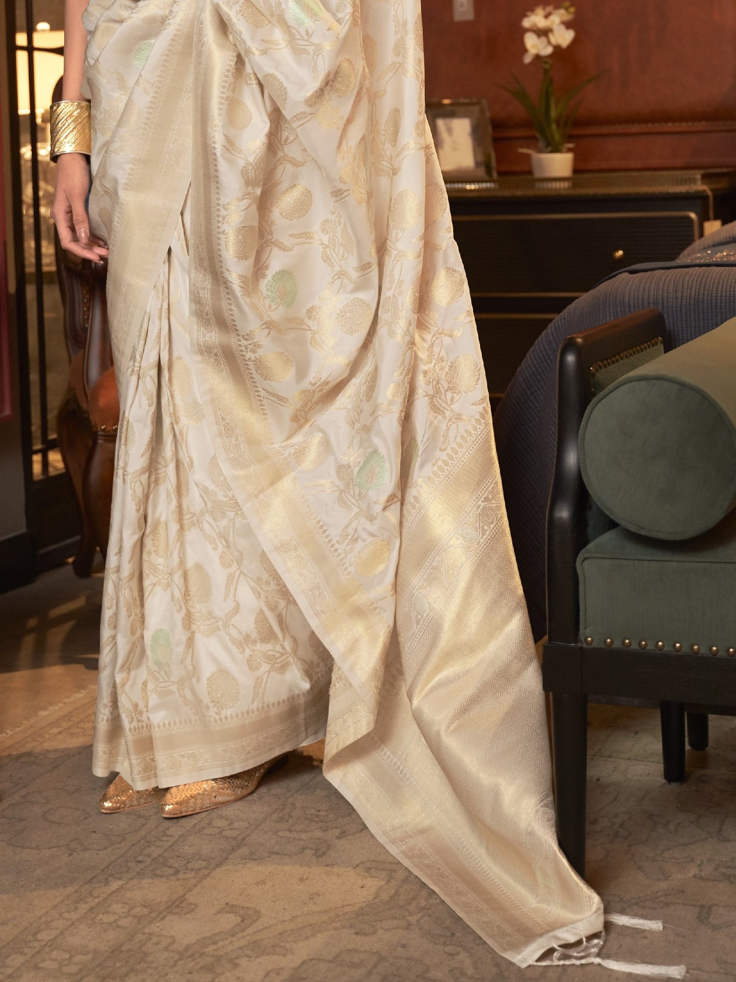 Snow White Woven Banarasi Saree