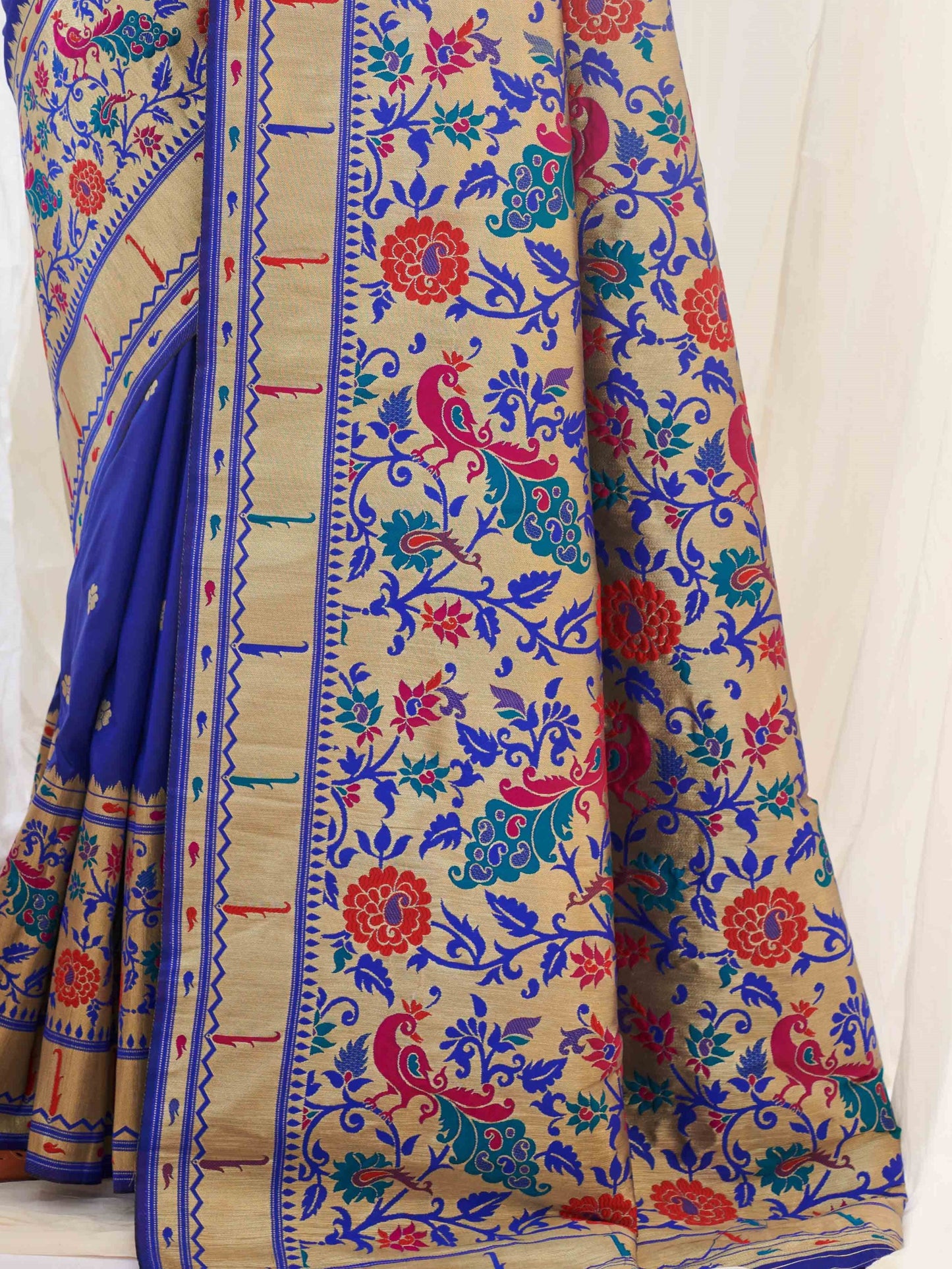Cobalt Blue Paithani Saree