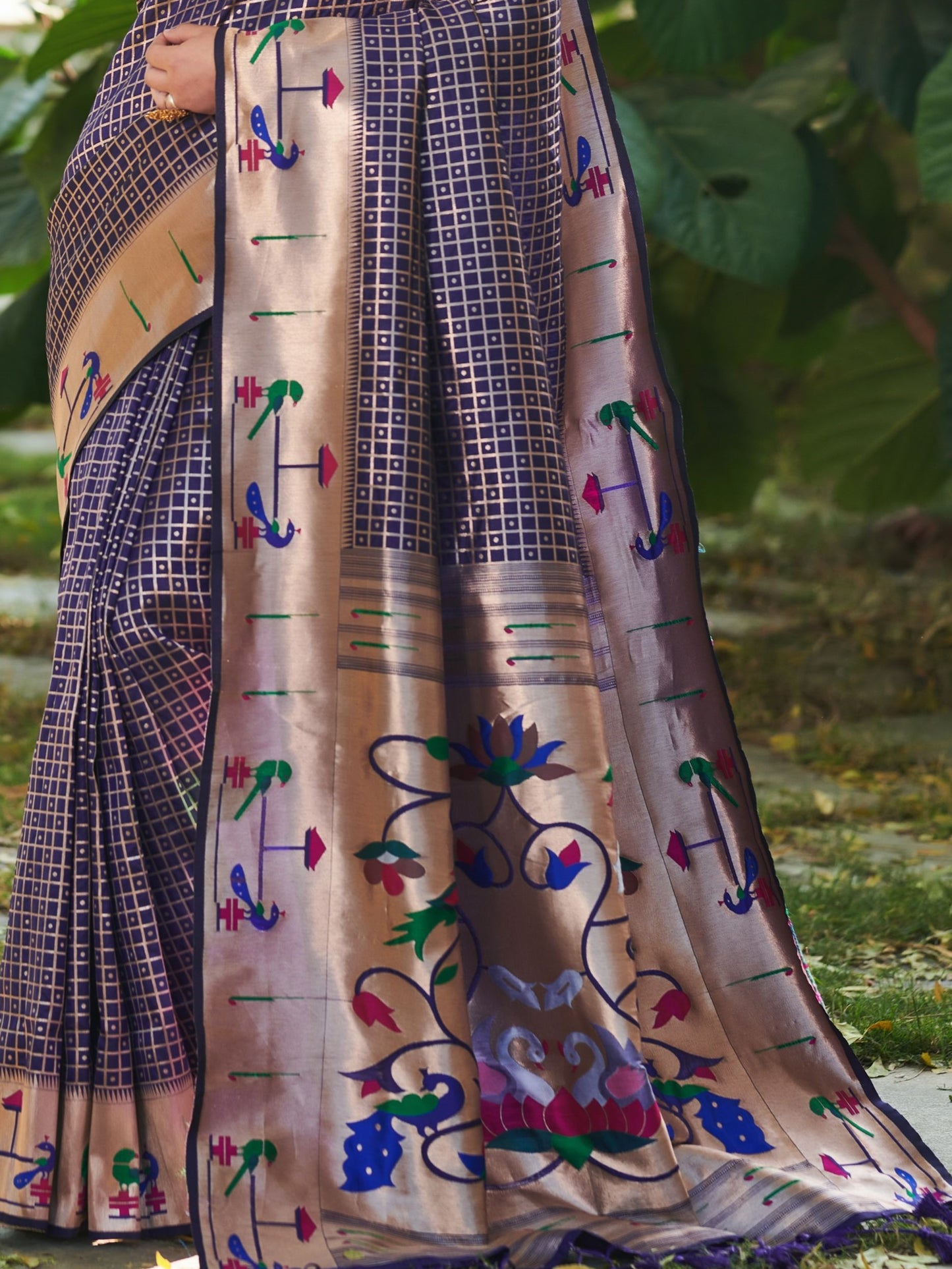 Dark Navy Blue Paithani Saree