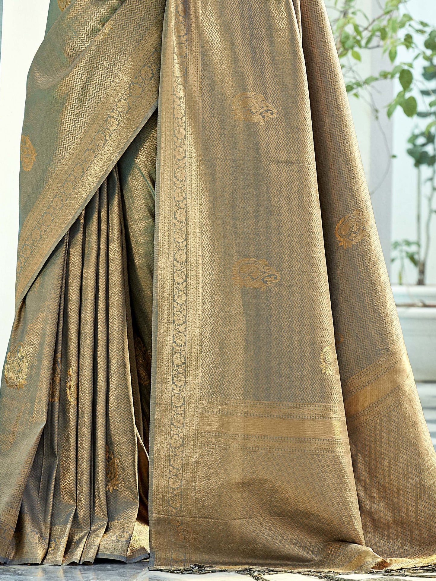 Stone Gray Kanjivaram Saree