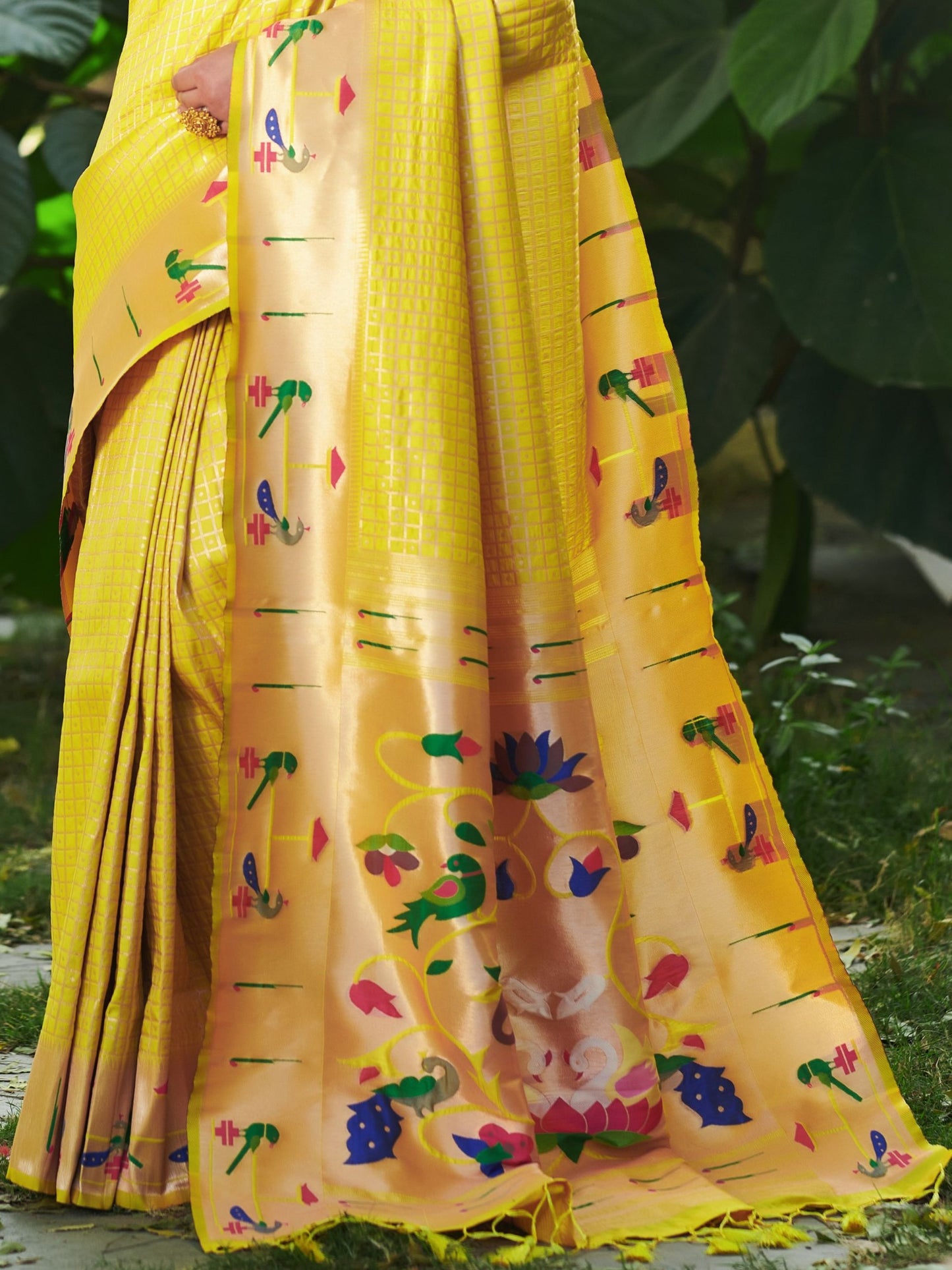 Lemon Yellow Paithani Saree