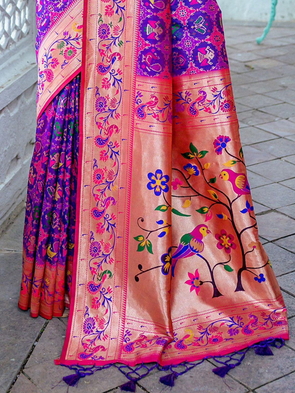 Purple & Pink Woven Patola Paithani Silk Saree