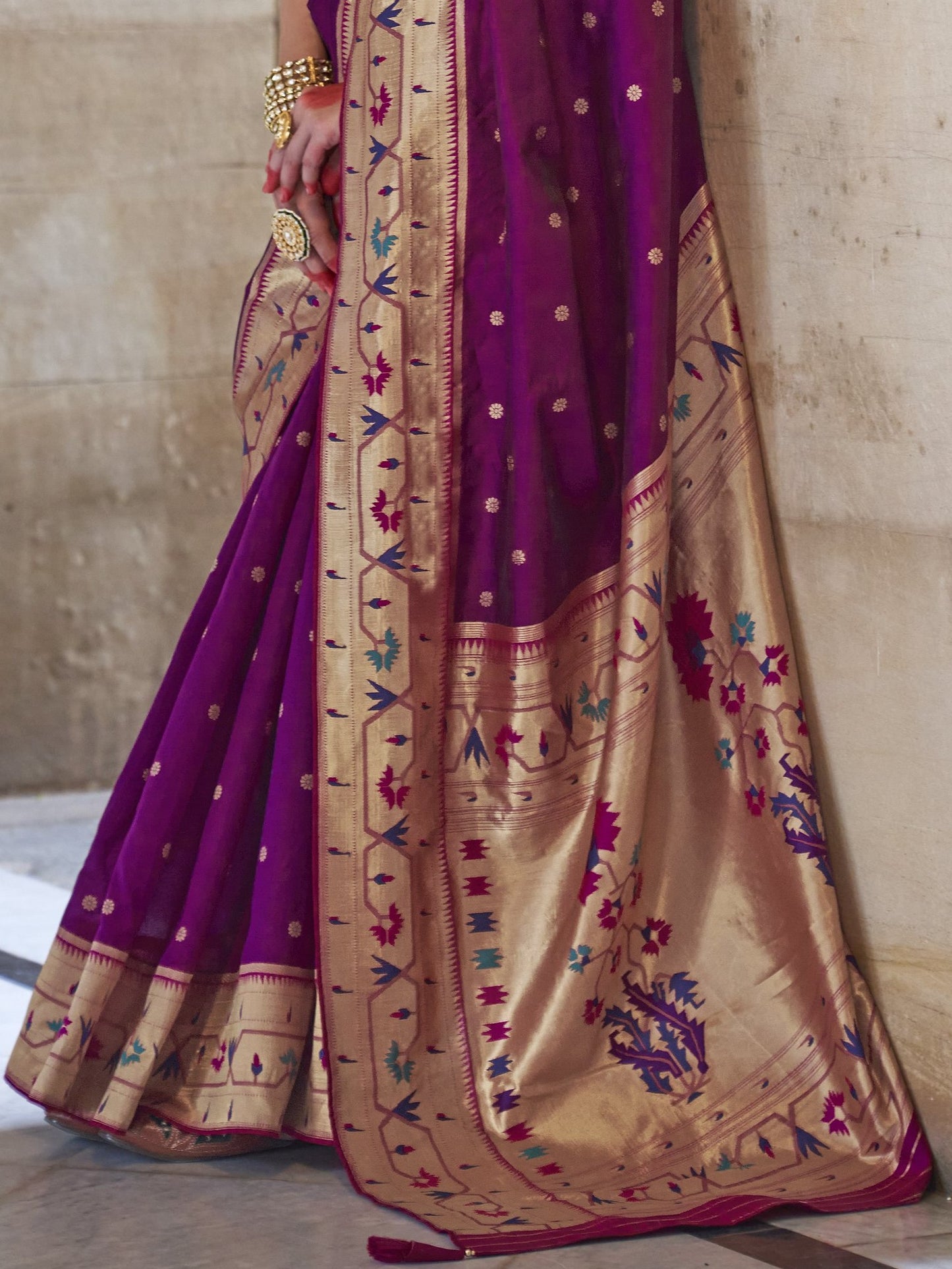 Gem Violet Woven Paithani Saree