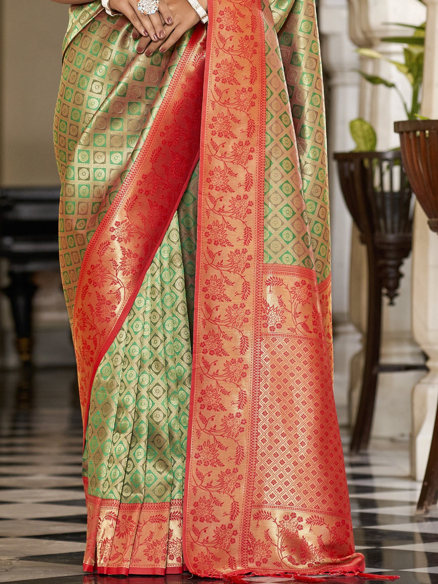 Olivine Green Kanjivaram Saree