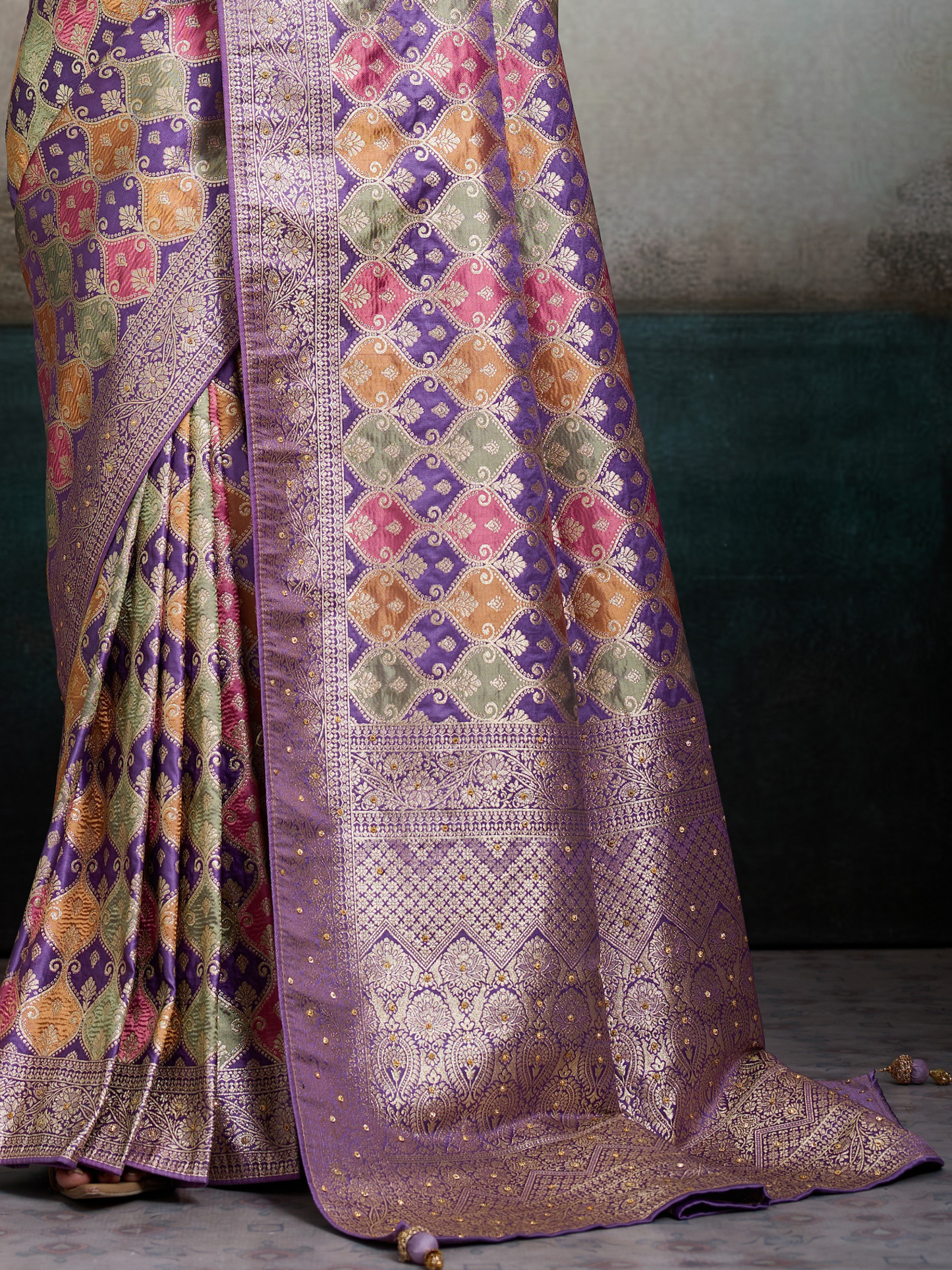 Luxury Purple Jacquard Weaving Satin Silk Saree