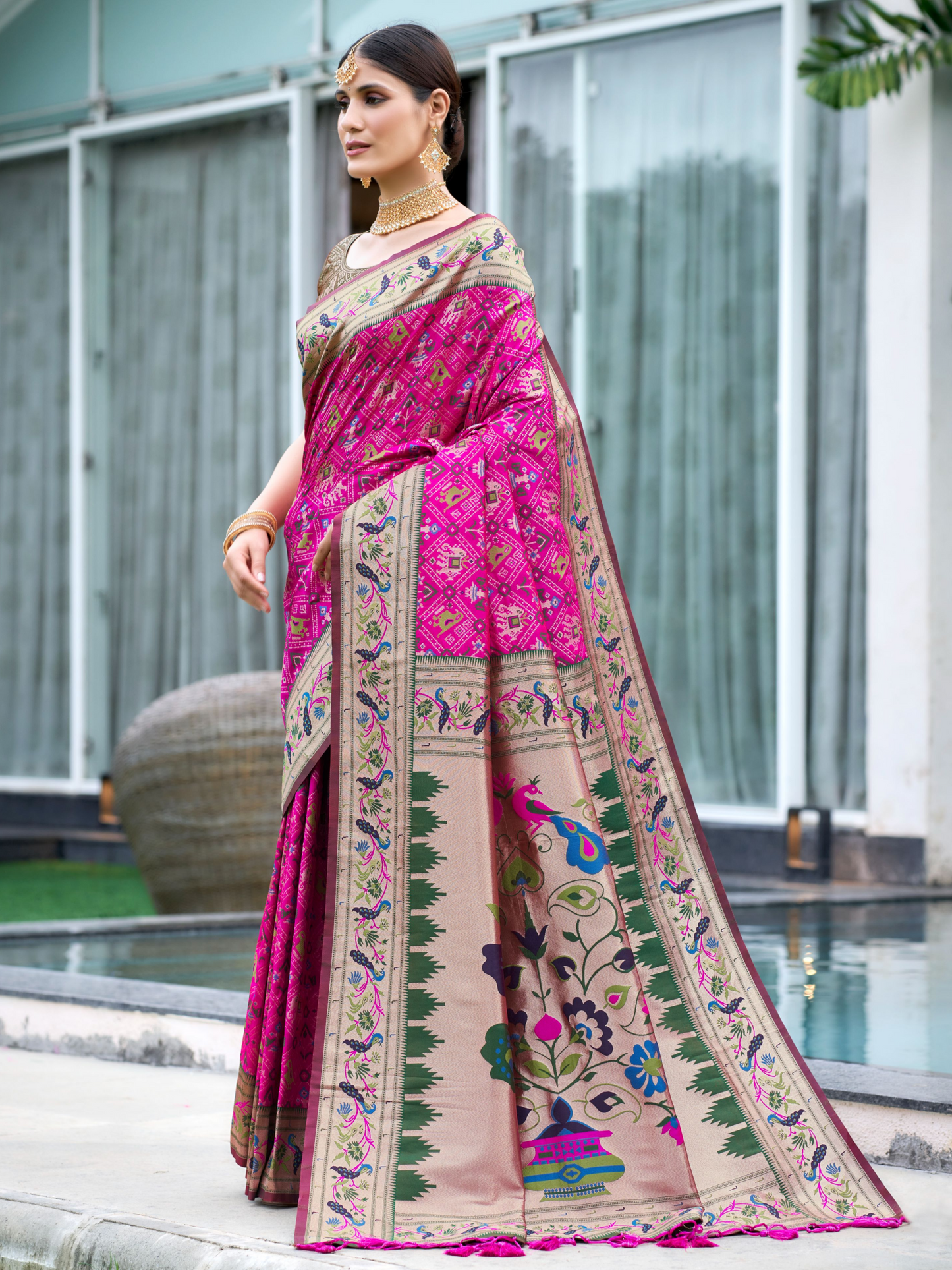 Raspberry Pink Woven Patola Paithani Silk Saree