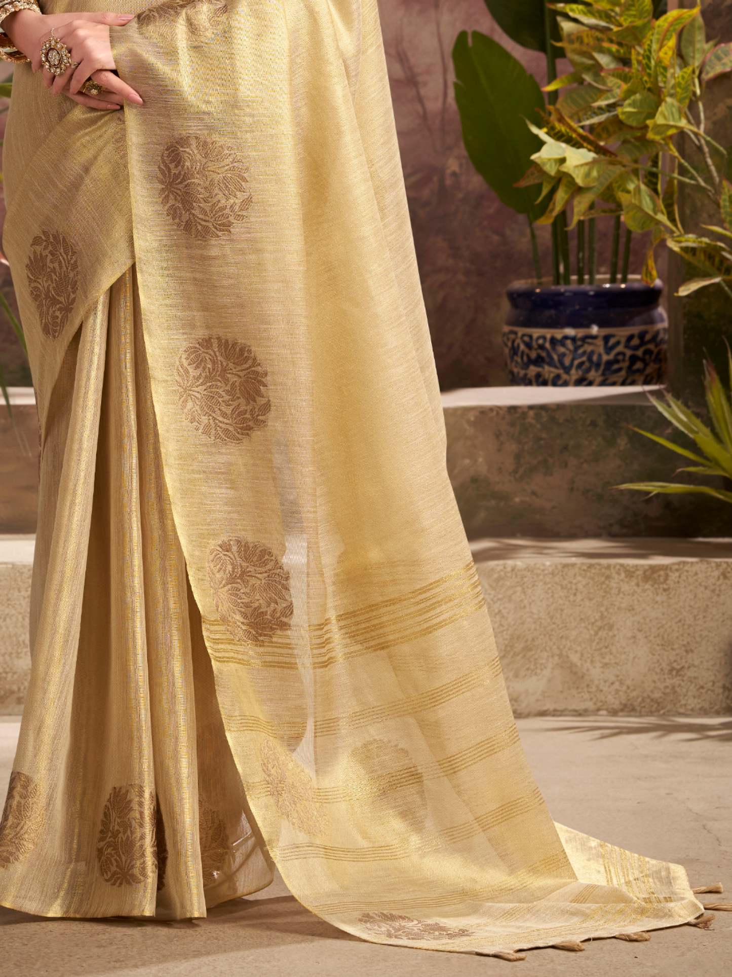 Bisque Beige Woven tissue Silk Saree