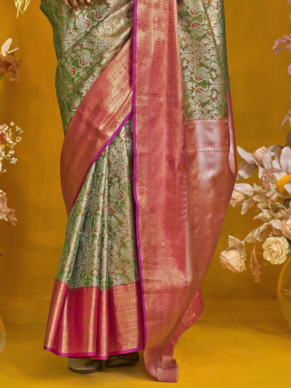 Mehendi Green Duel Tone Woven Kanjivaram Silk Saree