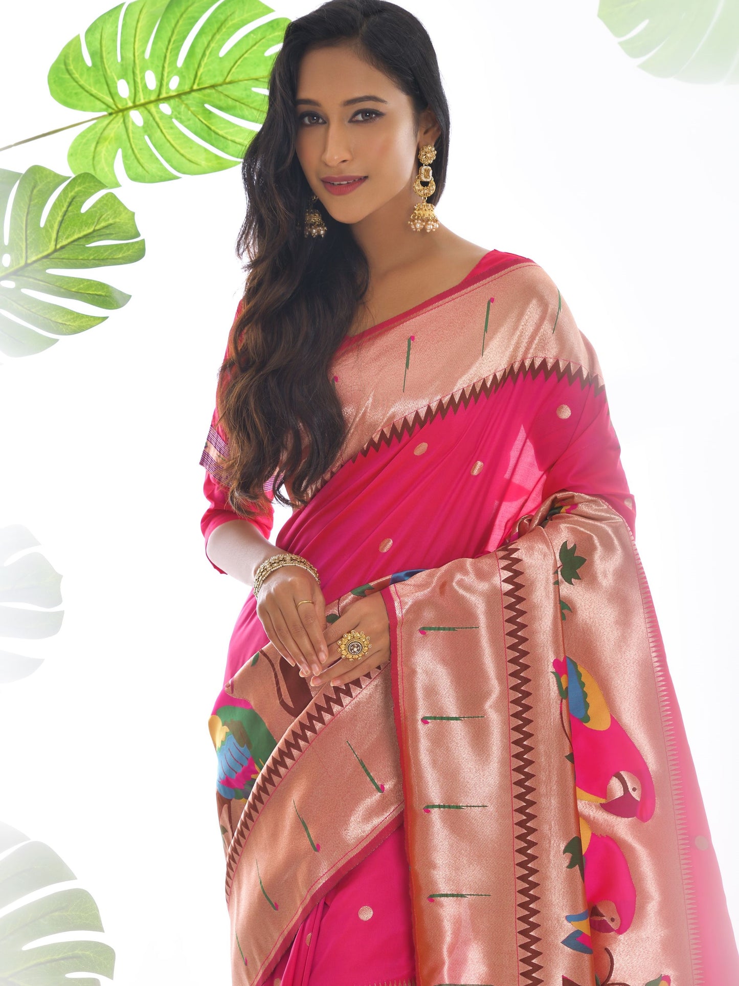 Rani Pink Woven Paithani Saree