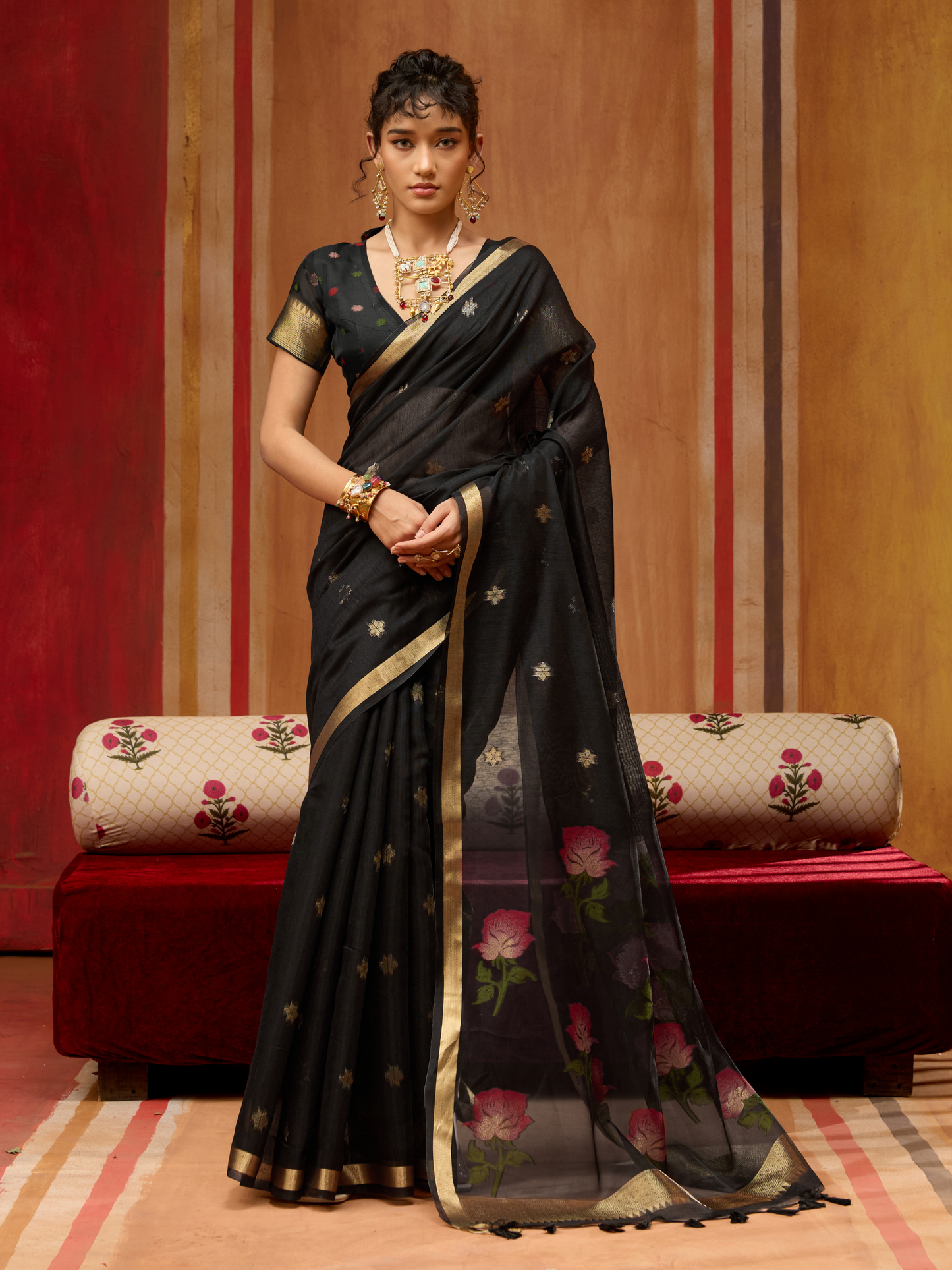 Coal Black Spun Cotton Weaving Saree