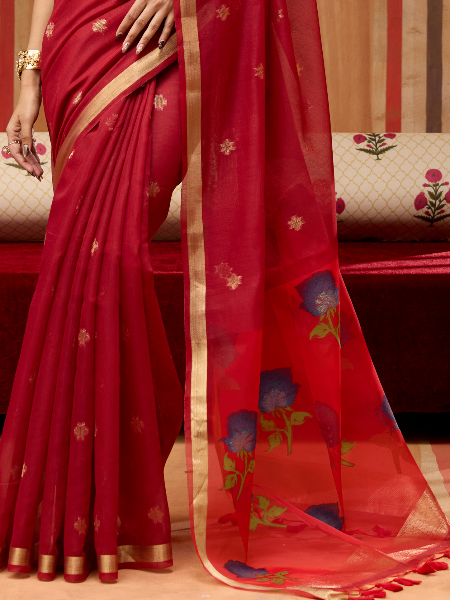 Rose Red Spun Cotton Weaving Saree