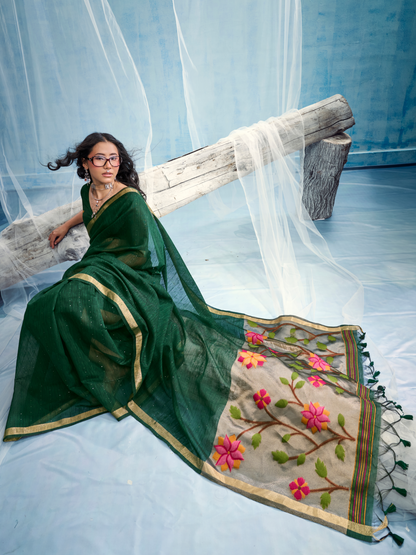 green saree lotus pallu