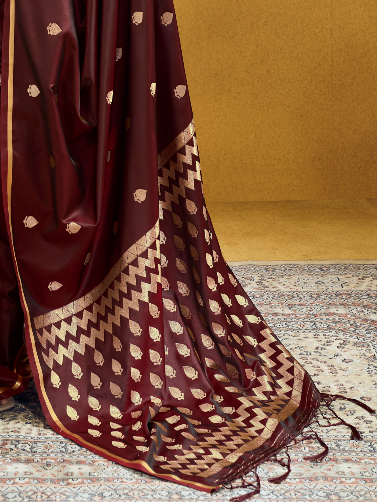 coffee brown saree fabric