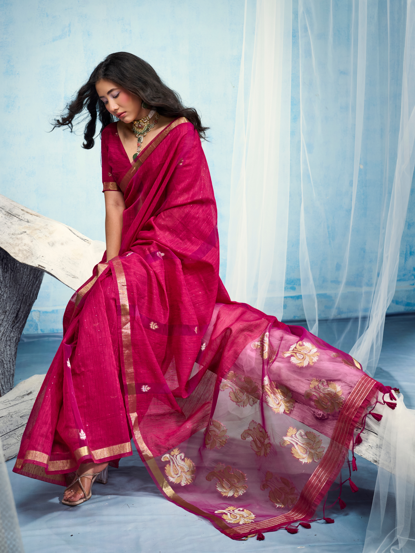 Magenta Pink Munga Silk Handloom Saree