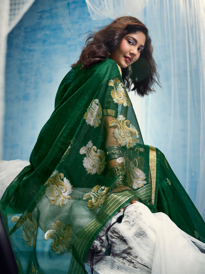 Deep Green Munga Silk Handloom Saree