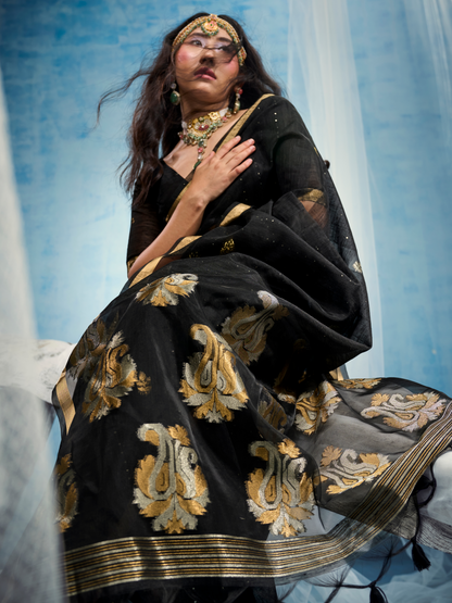 Carbon Black Munga Silk Handloom Saree