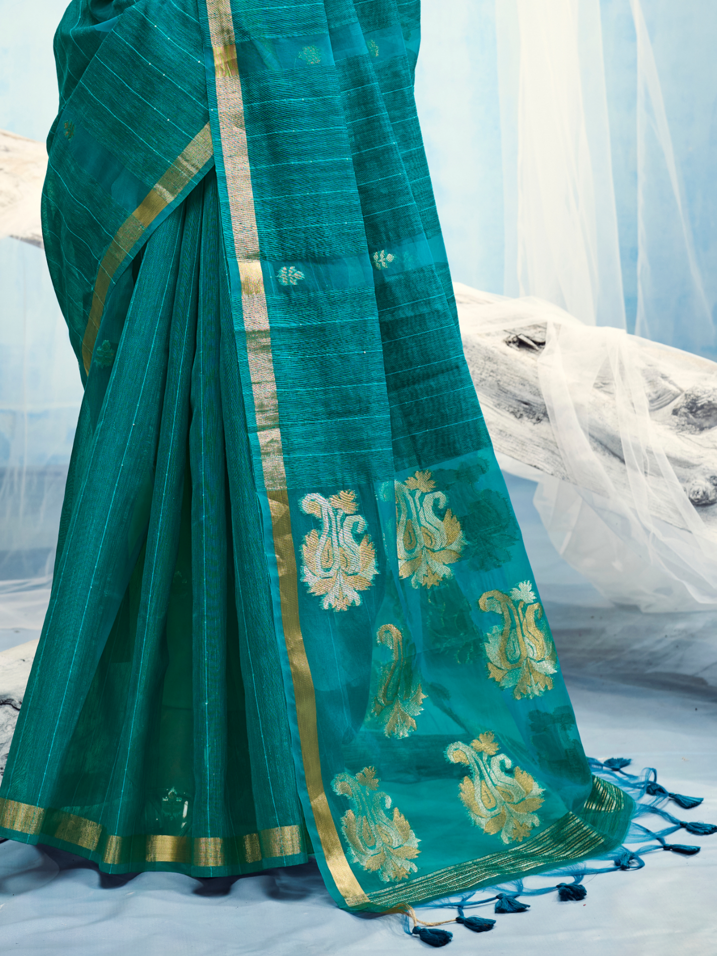 Persian Green Munga Silk Handloom Saree