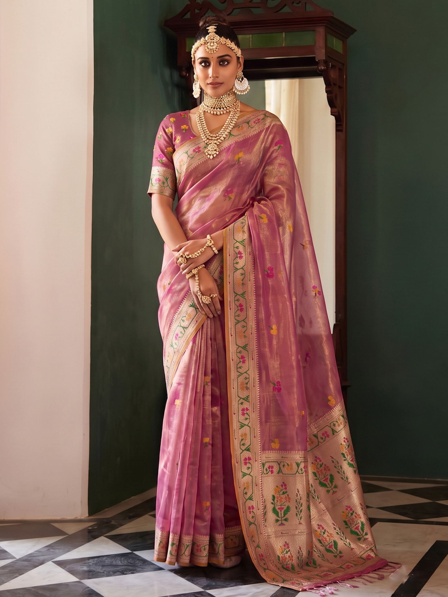 Orchid Pink Weaving Tissue Silk Paithani Saree