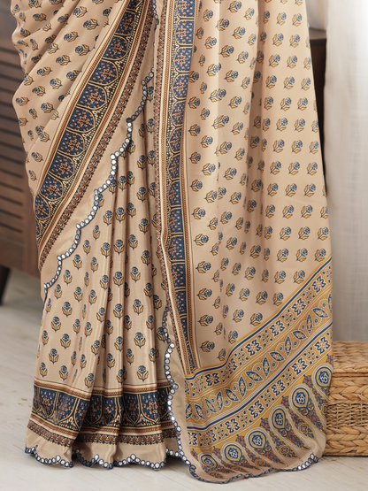 Bisque Beige Printed Chiffon Silk Saree