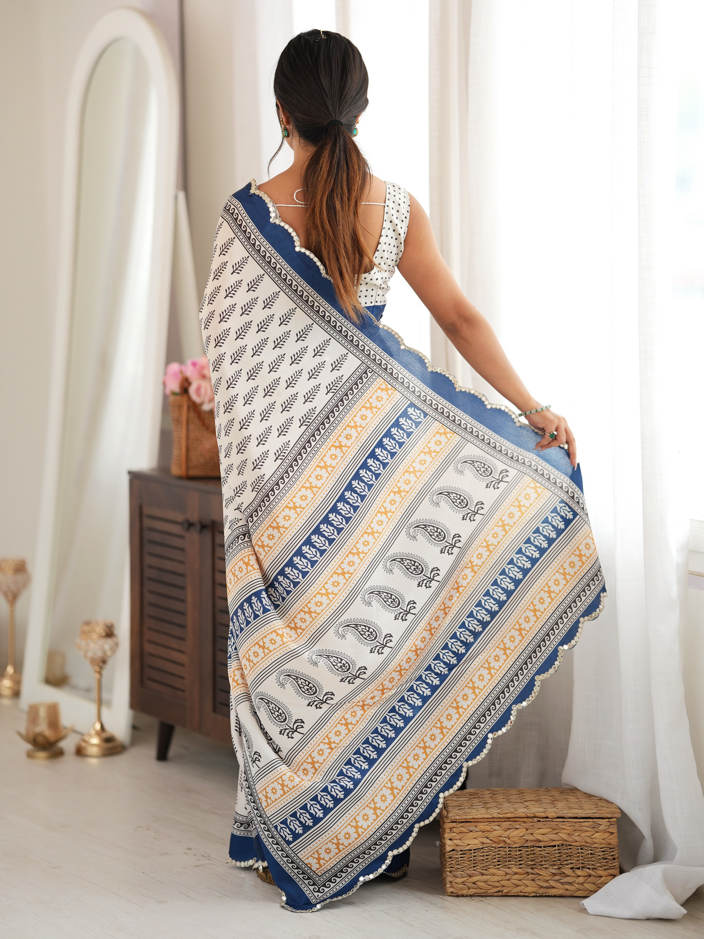 Black & White Printed Chiffon Silk Saree