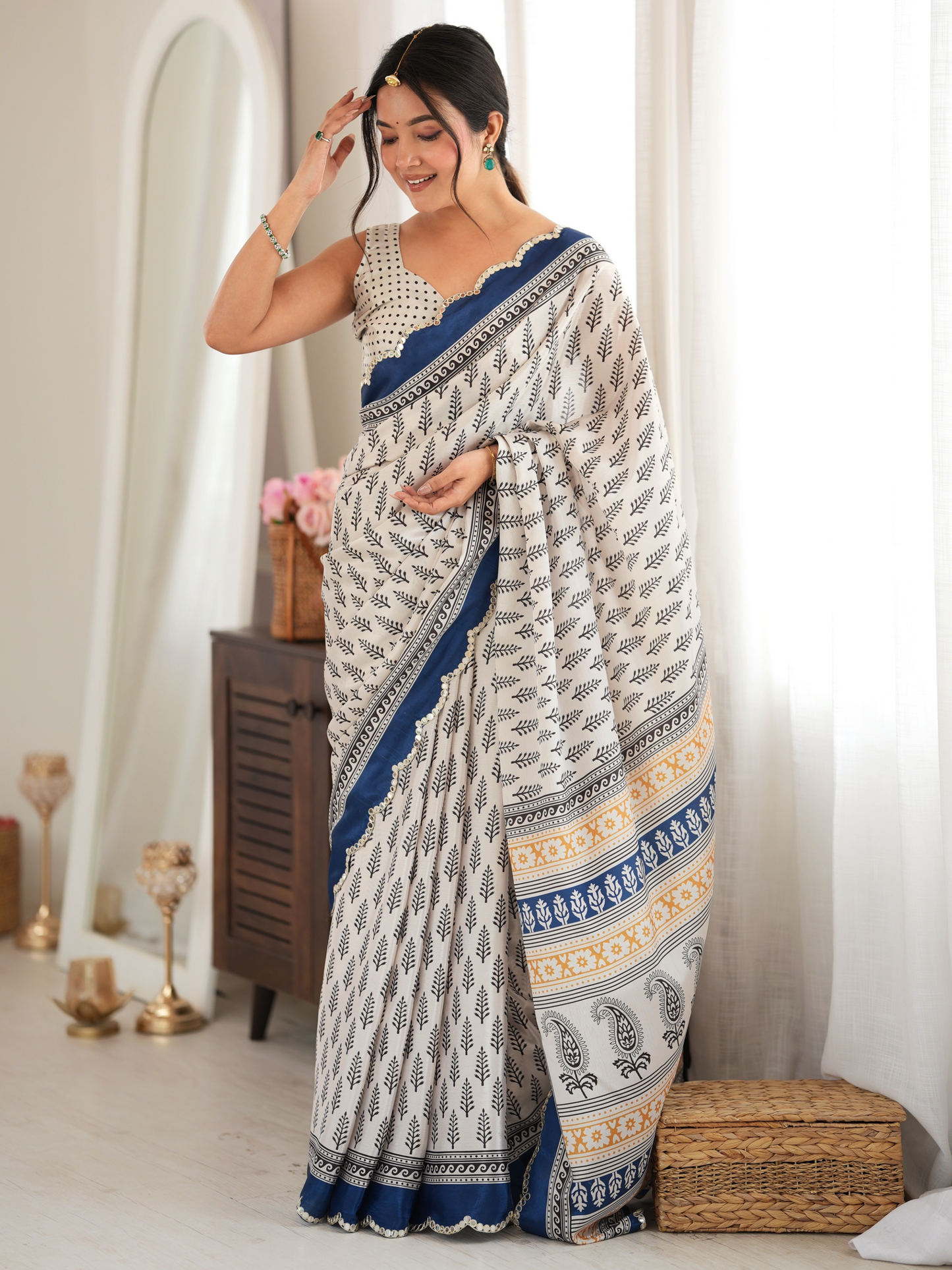 Black & White Printed Chiffon Silk Saree