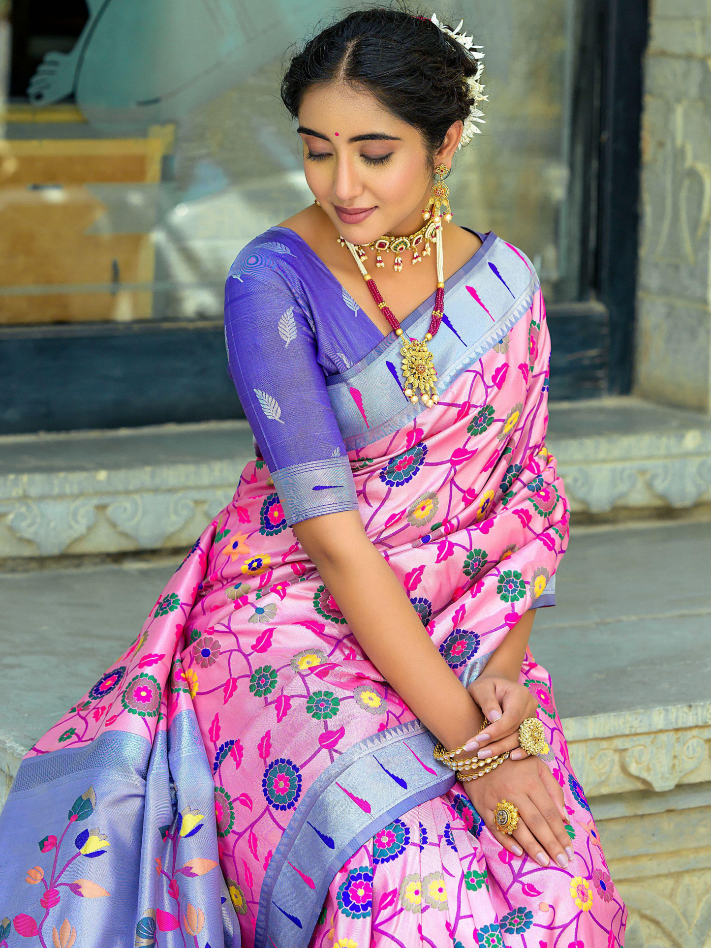 Light Pink Woven Jacquard Paithani Silk Saree