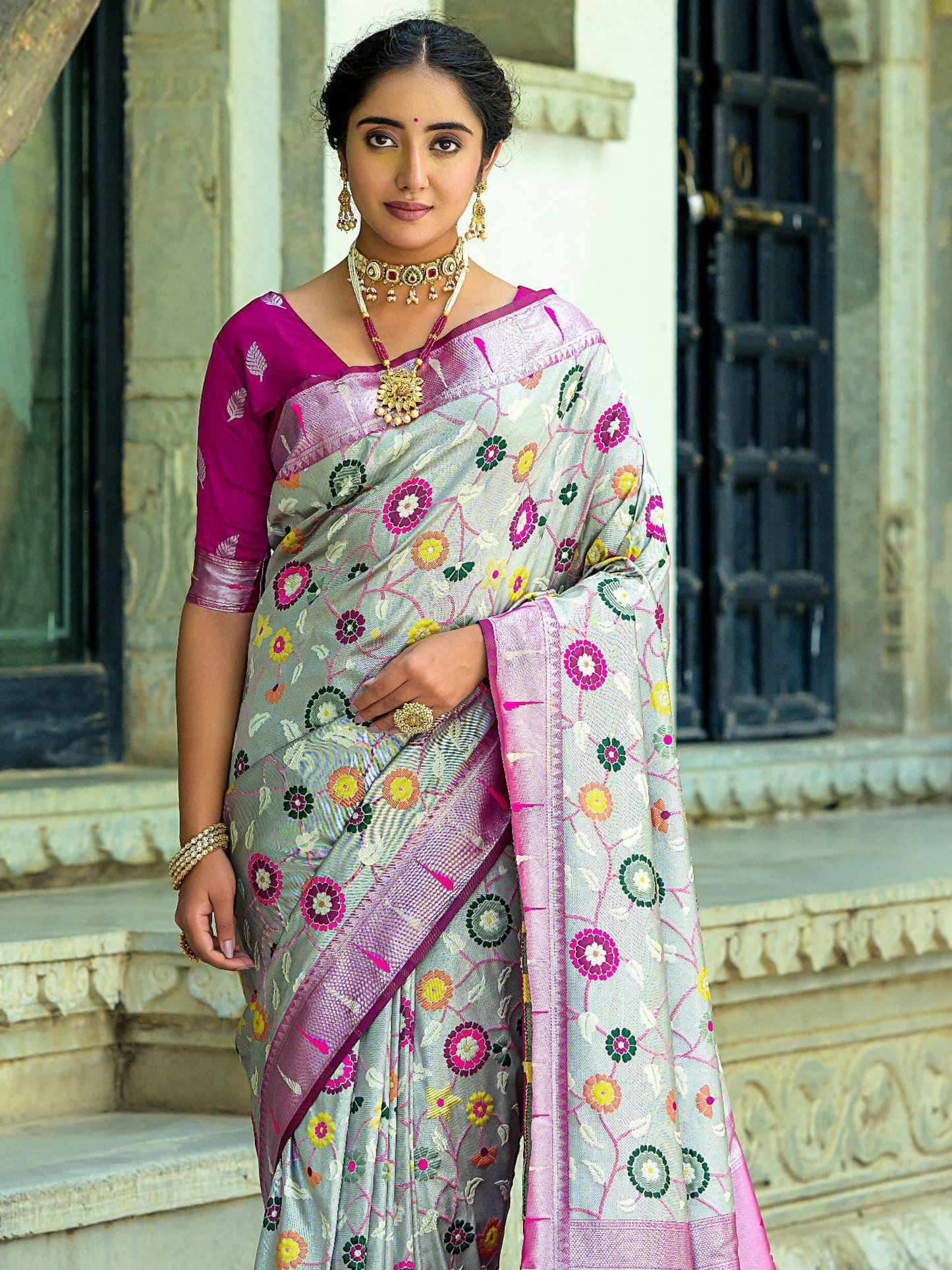 Stone Gray Woven Jacquard Paithani Silk Saree